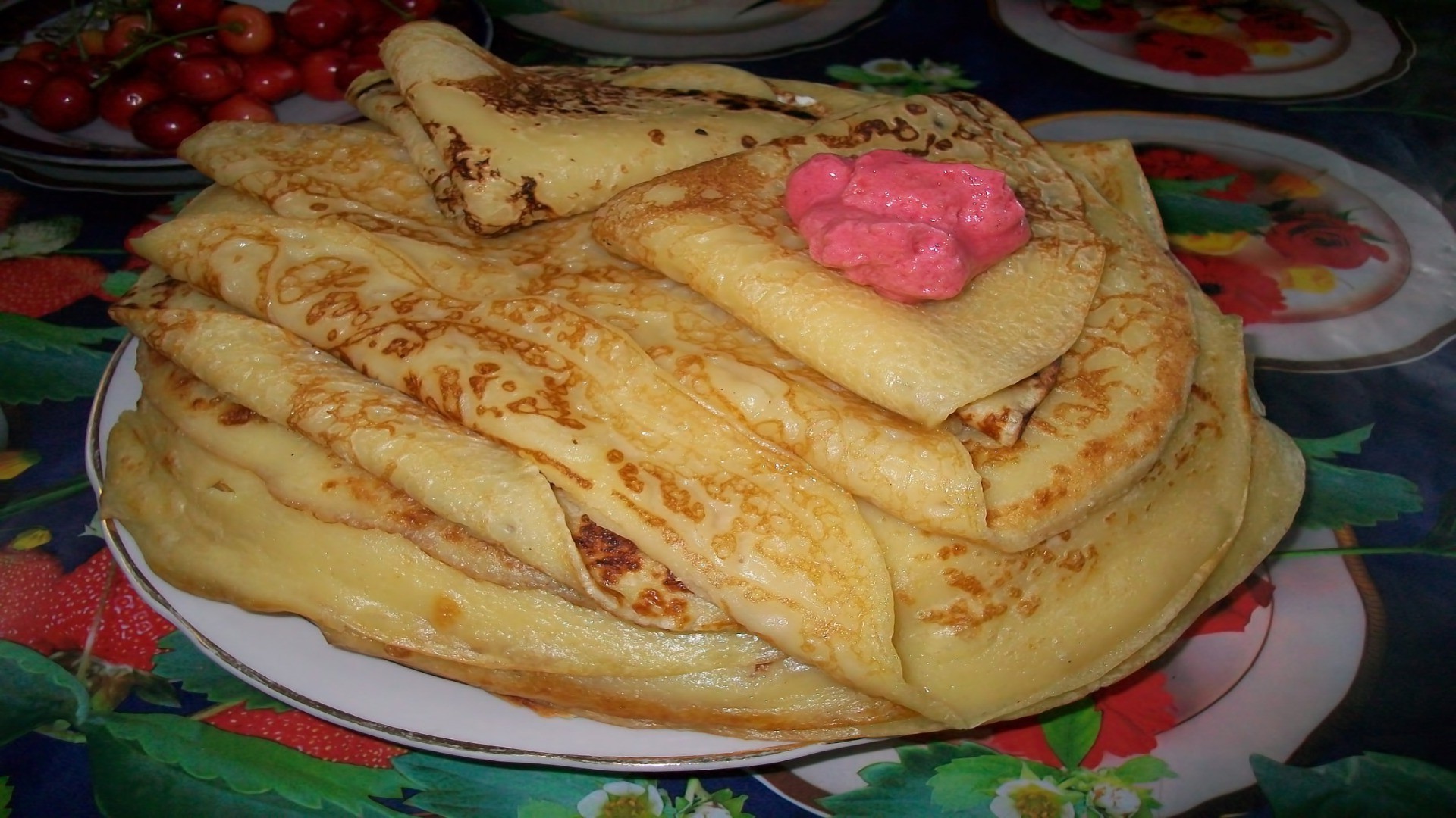 breakfast food delicious plate meal fruit sweet homemade lunch dinner pancake cake refreshment pastry nutrition