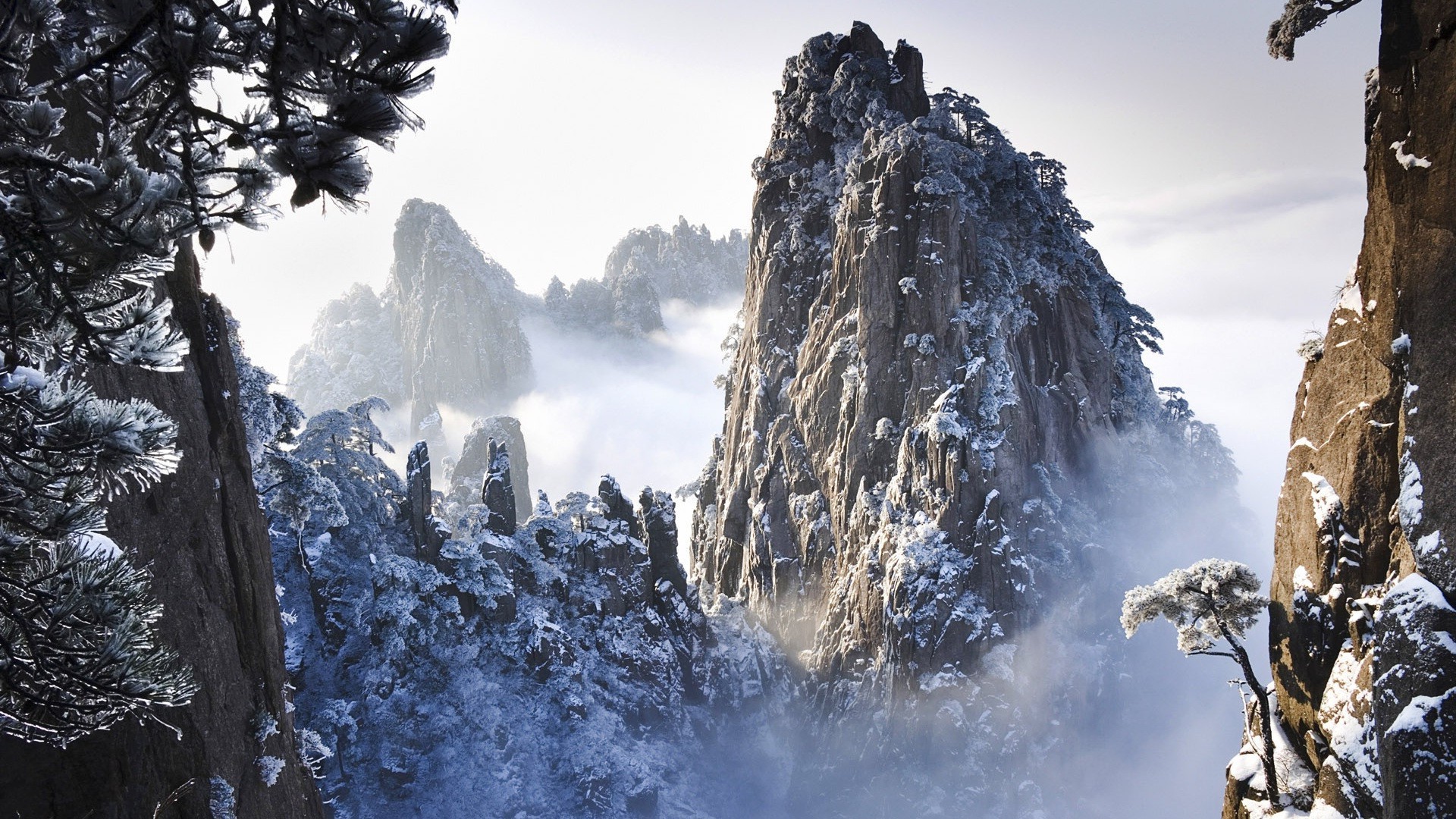 invierno nieve al aire libre montañas viajes frío paisaje hielo pinnacle cielo subir naturaleza roca luz del día