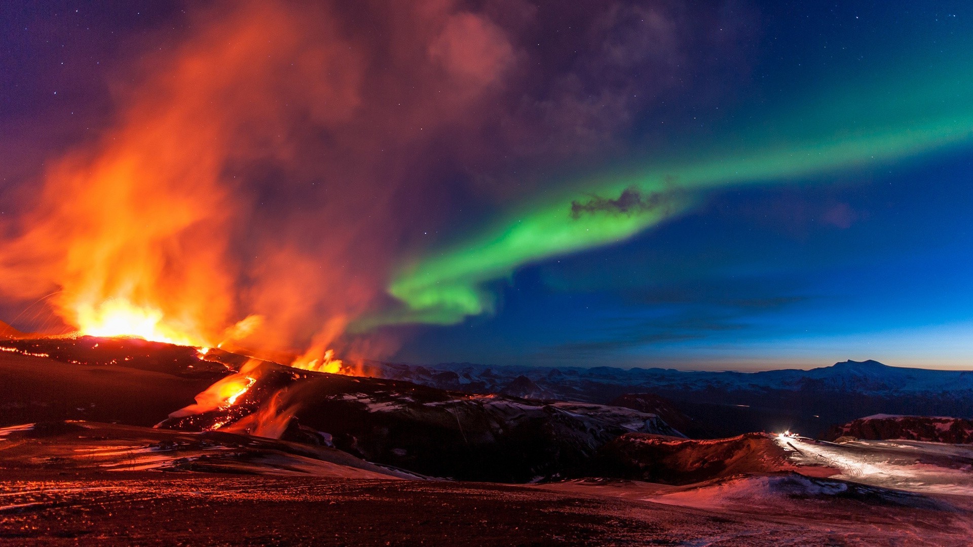 vulcano fiamma vulcano disastro eruzione fumo tramonto paesaggio pericolo caldo intensità tempesta alba