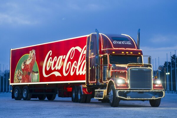 Silvester-LKW mit Coca-Cola