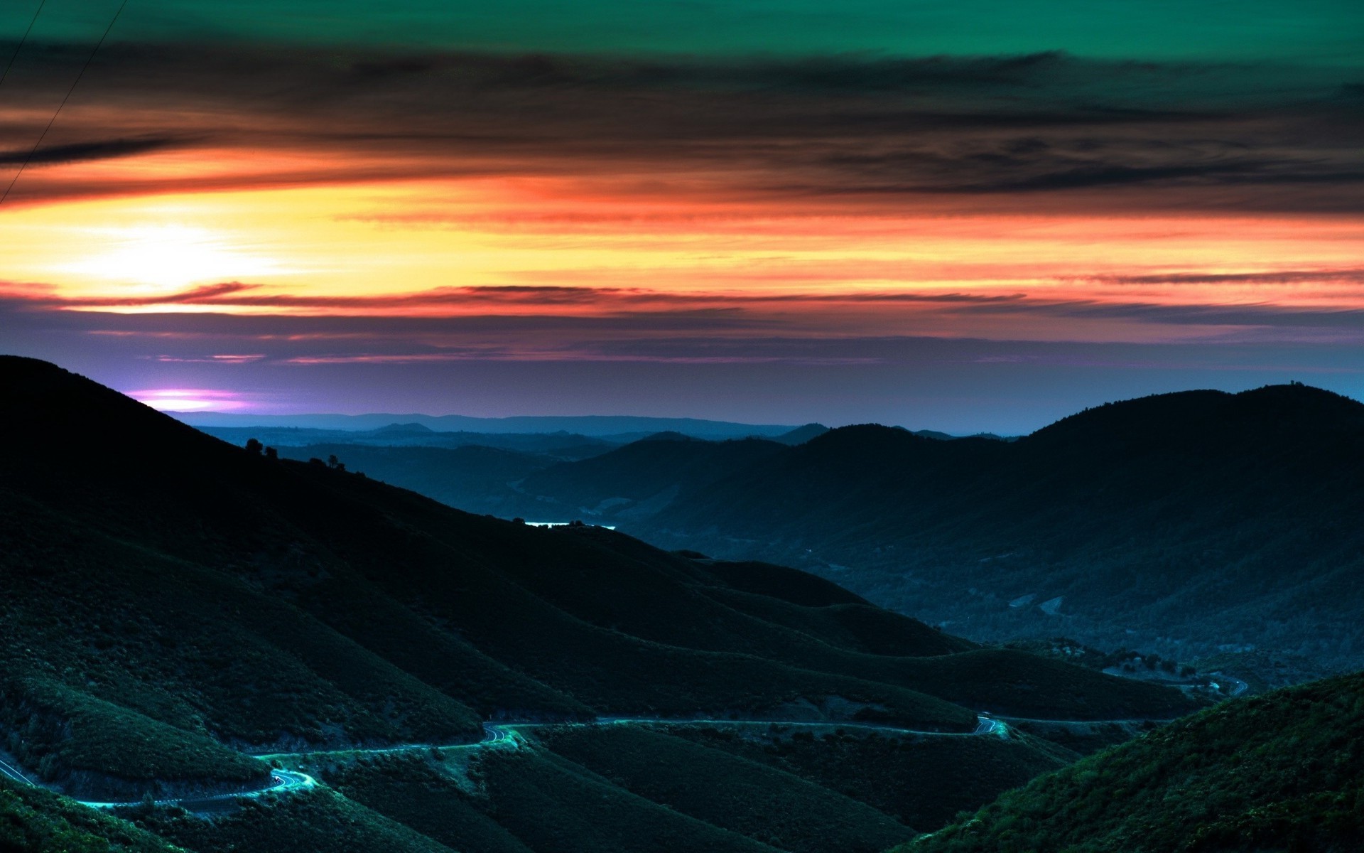 atardecer y amanecer atardecer amanecer noche crepúsculo cielo viajes agua paisaje sol naturaleza al aire libre montañas luz