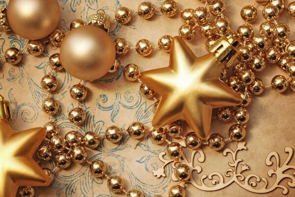 Goldene Christbaumschmuck