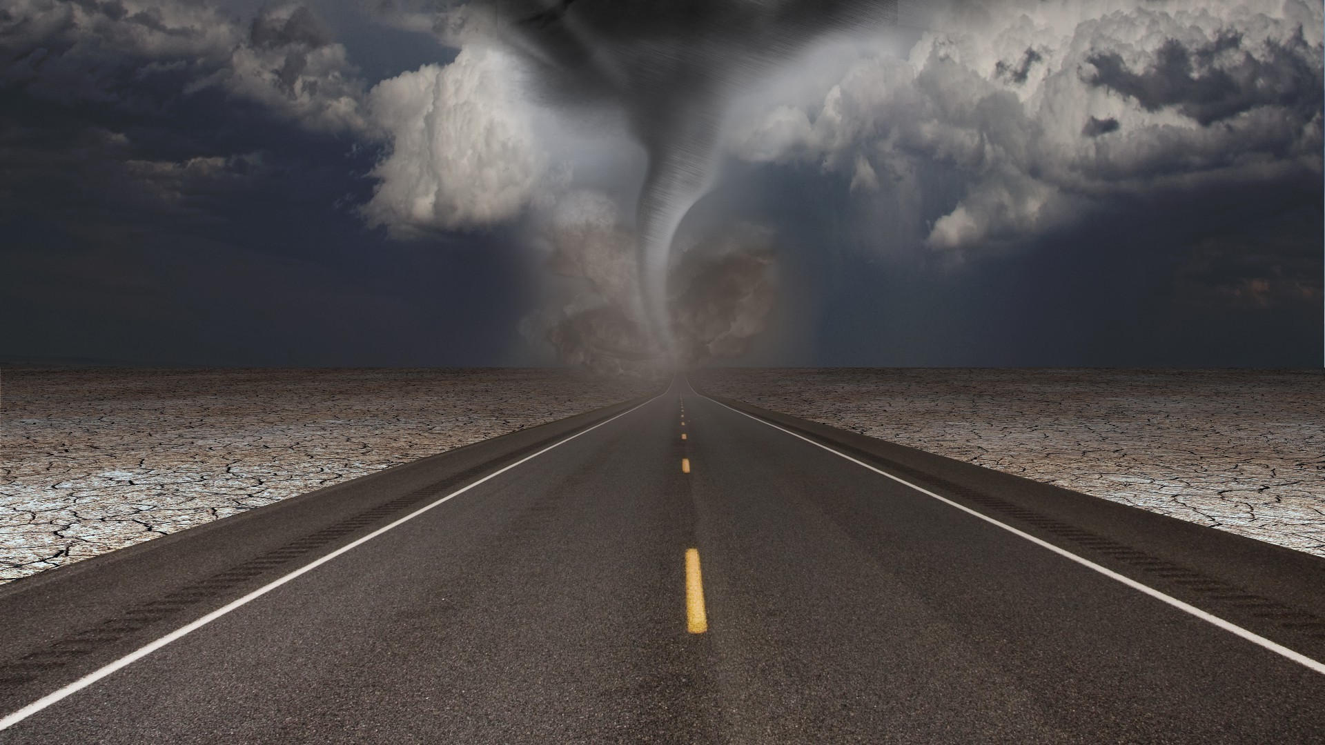 paisagens tempestade chuva estrada asfalto céu pôr do sol rodovia paisagem viagens escuro tempestade tempo relâmpago dramático névoa amanhecer rua