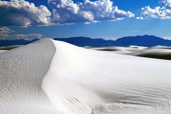 Paisagem de deserto de neve, natureza fascinante