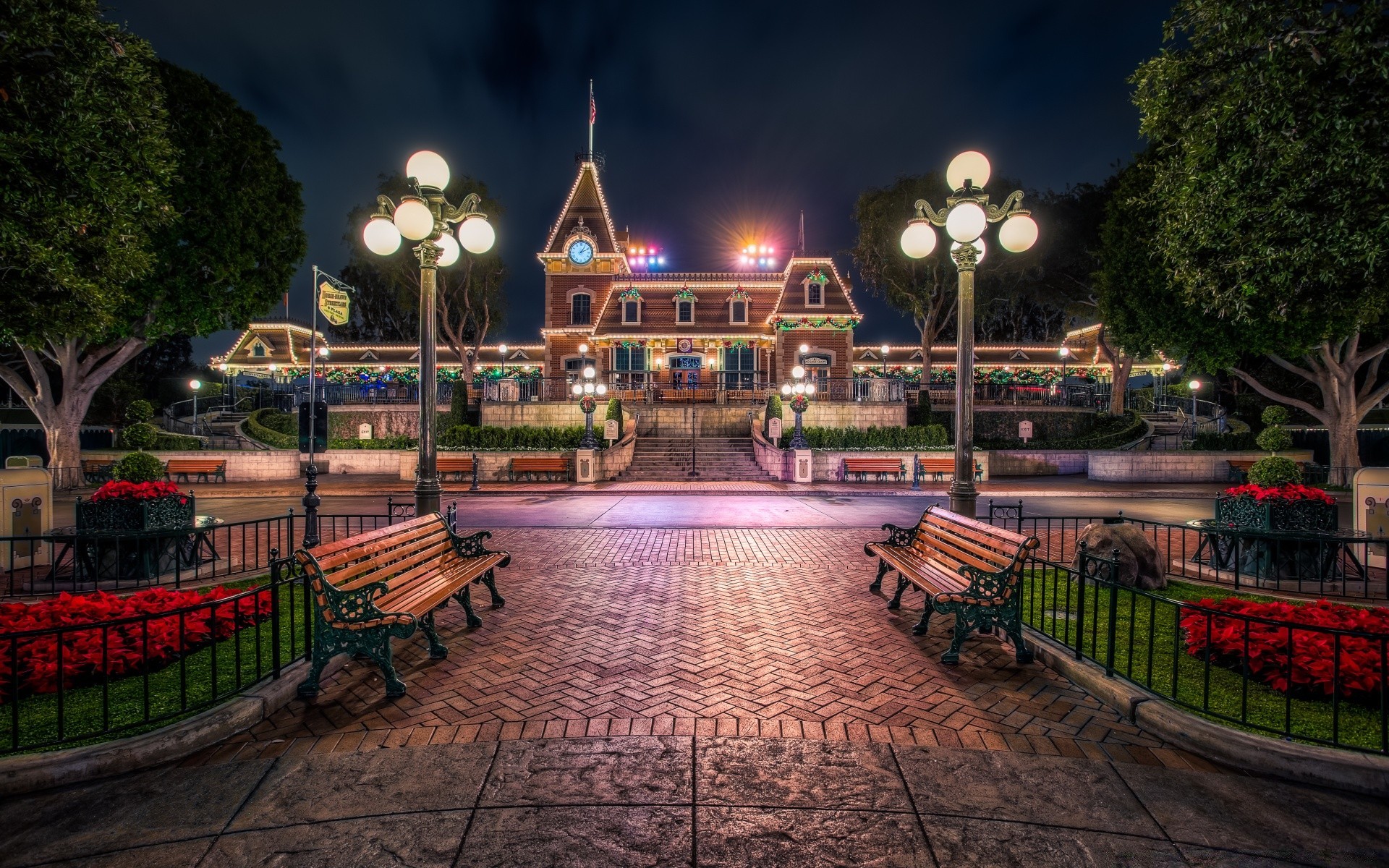 weihnachten reisen stadt straße tourismus im freien städtisch haus park architektur abend wasser tourist straße baum licht dämmerung stadt verkehrssystem hotel