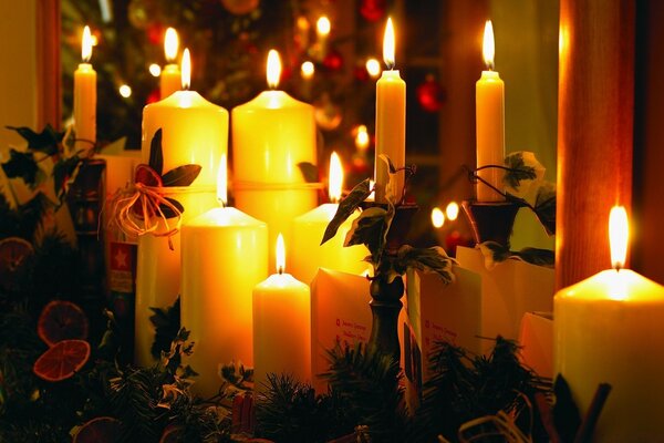 Luces de Navidad. Velas de Navidad