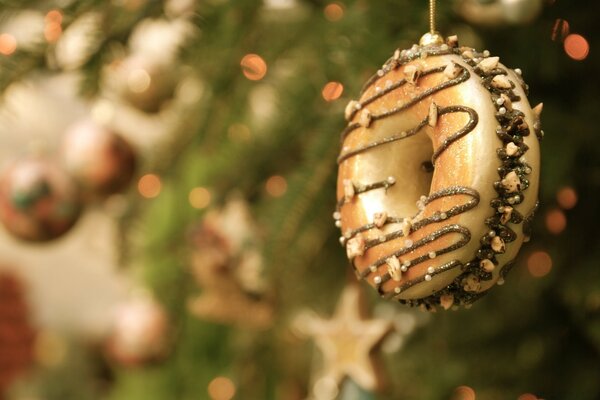 Christmas bagel on the Christmas tree