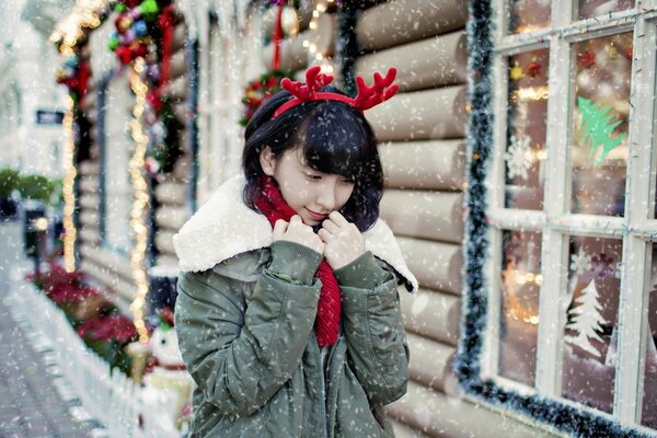 A dreamy girl on Christmas day