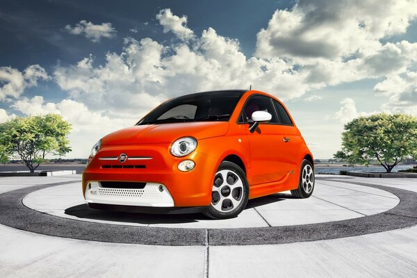 Voiture Fiat rouge photo