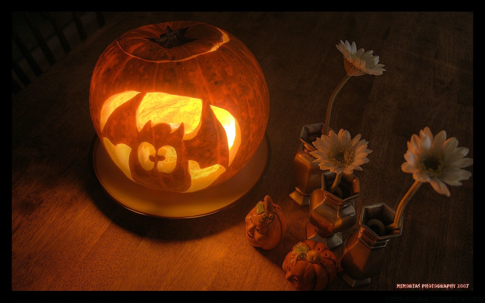 halloween pumpkin lantern candle desktop flame light