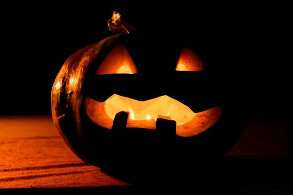 Zucca spettrale di Halloween