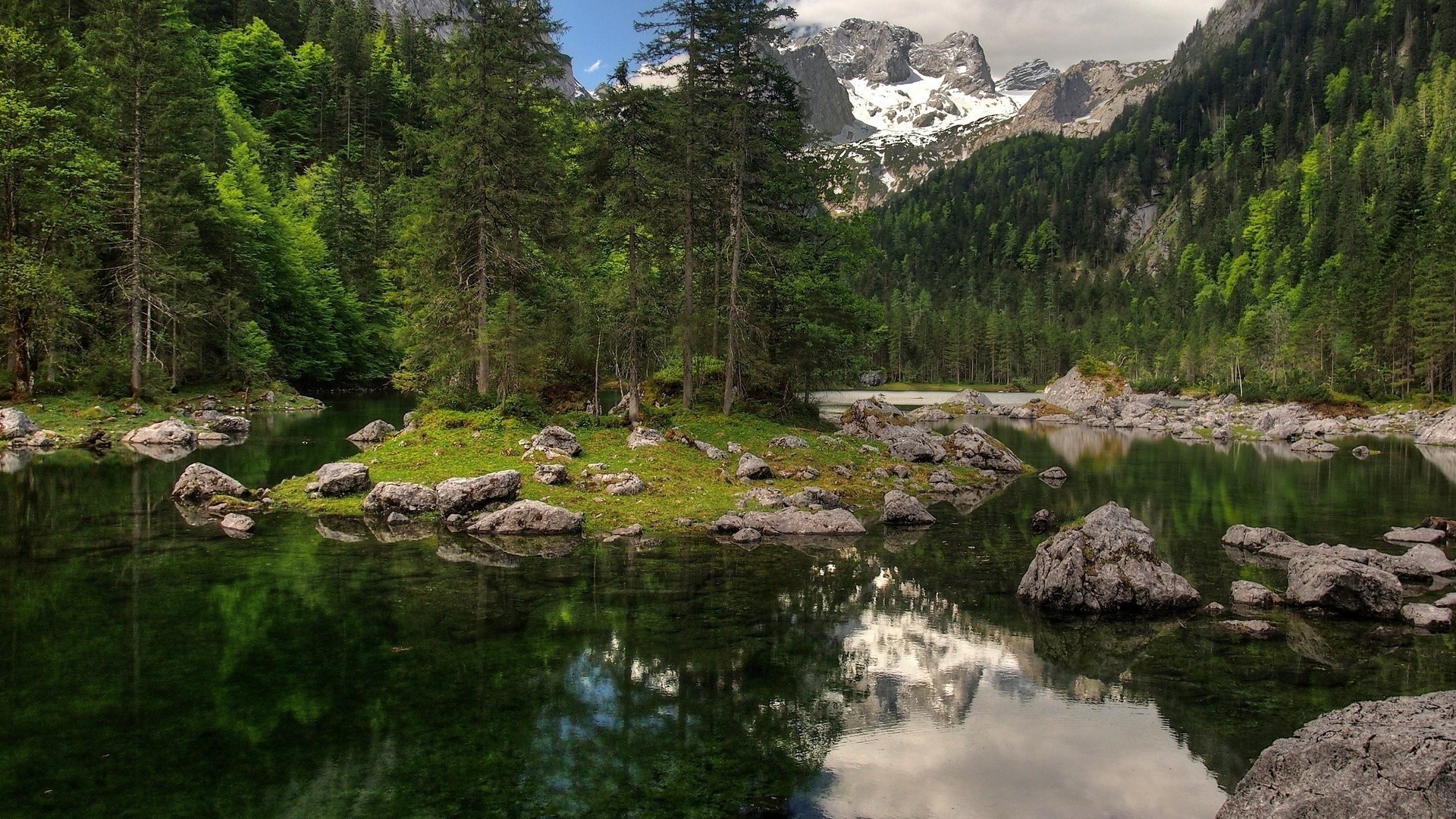 góry woda natura krajobraz góry podróże rzeka na zewnątrz drewno rock drzewo malownicze jezioro lato niebo strumień odbicie