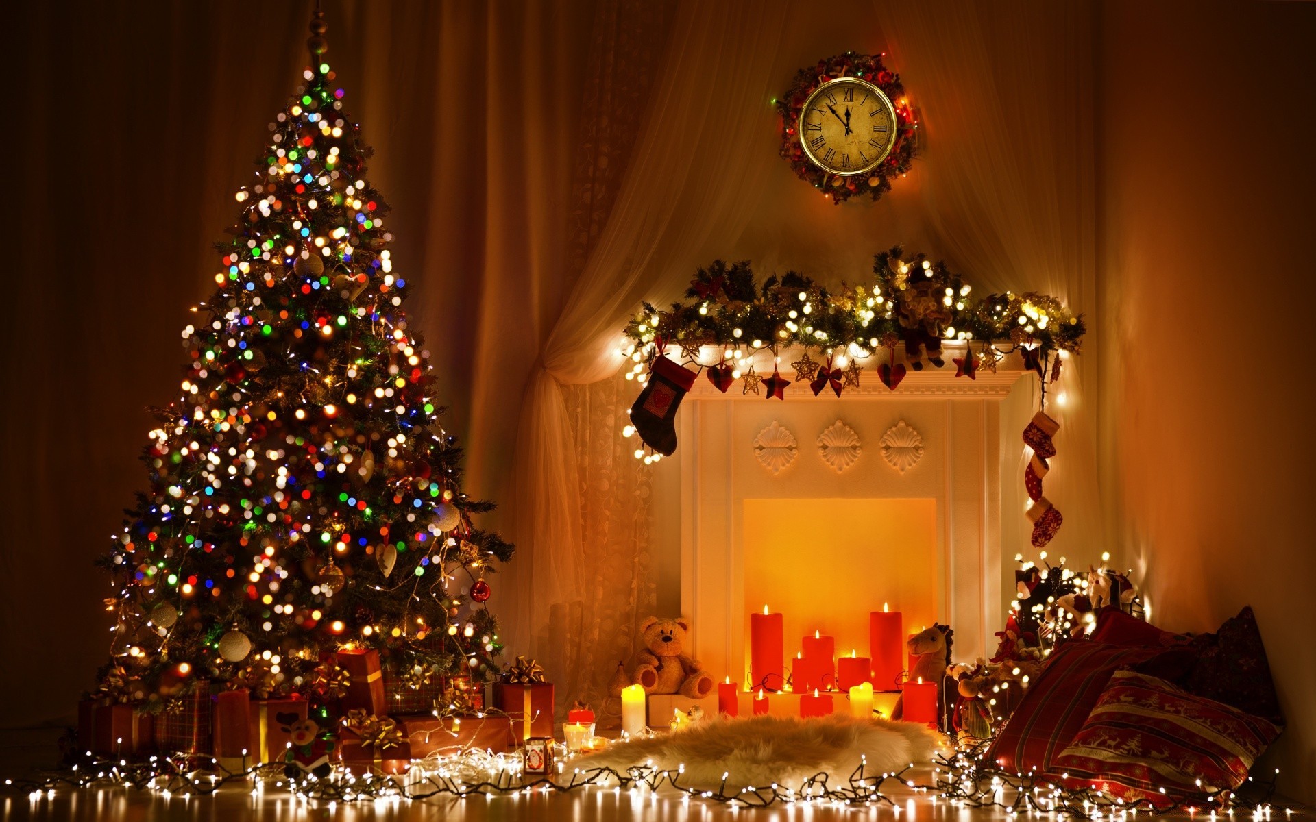 año nuevo navidad invierno vacaciones árbol de navidad vela diseño interior iluminado noche oro decoración vacaciones brilla