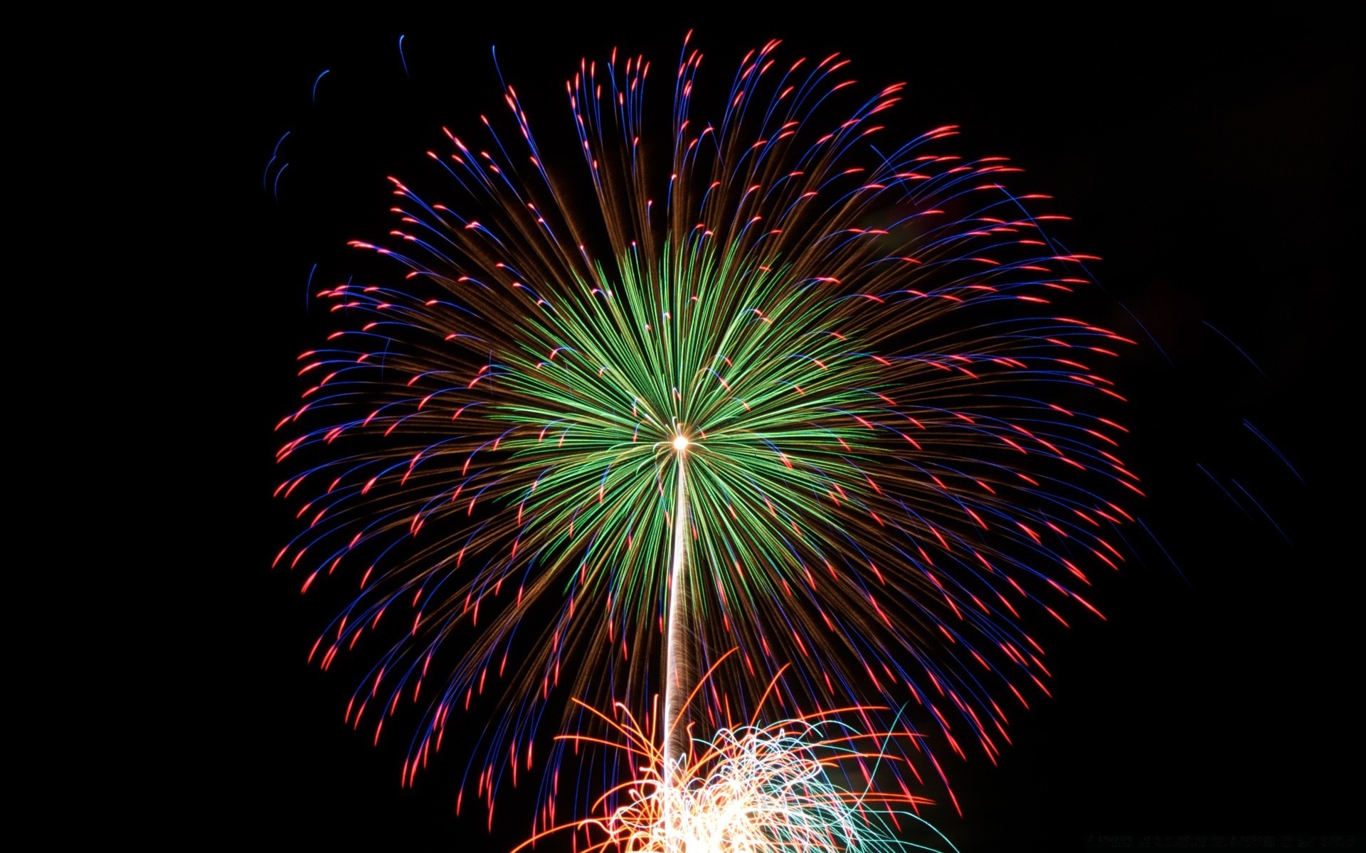 新年 烟花 爆炸 火焰 节日 节日 闪光 圣诞节 派对 火箭 明亮