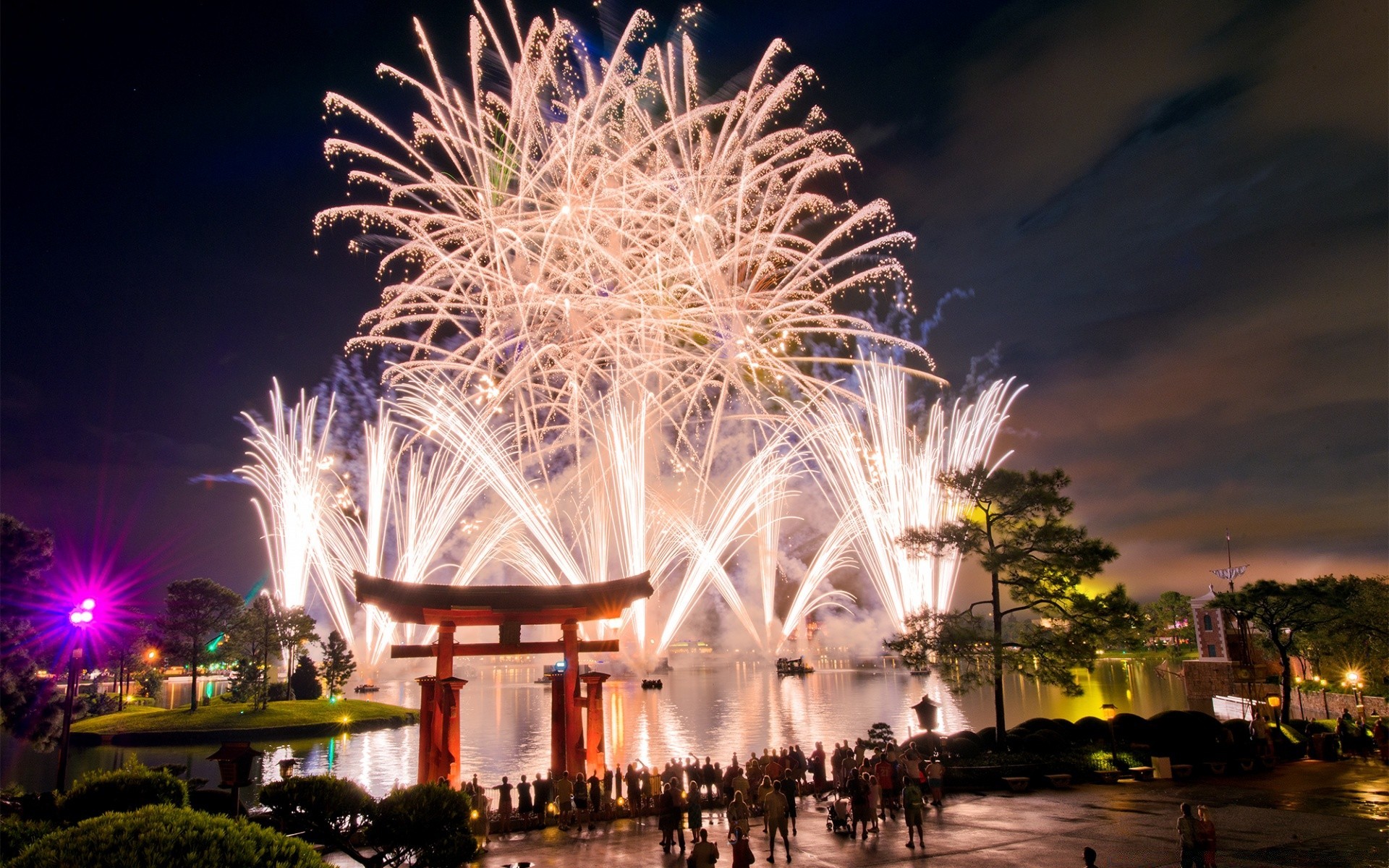 ano novo cidade luz festival viajar à noite casa arquitetura rua urbano céu água fonte fogos de artifício ponte ao ar livre rio iluminação turismo férias