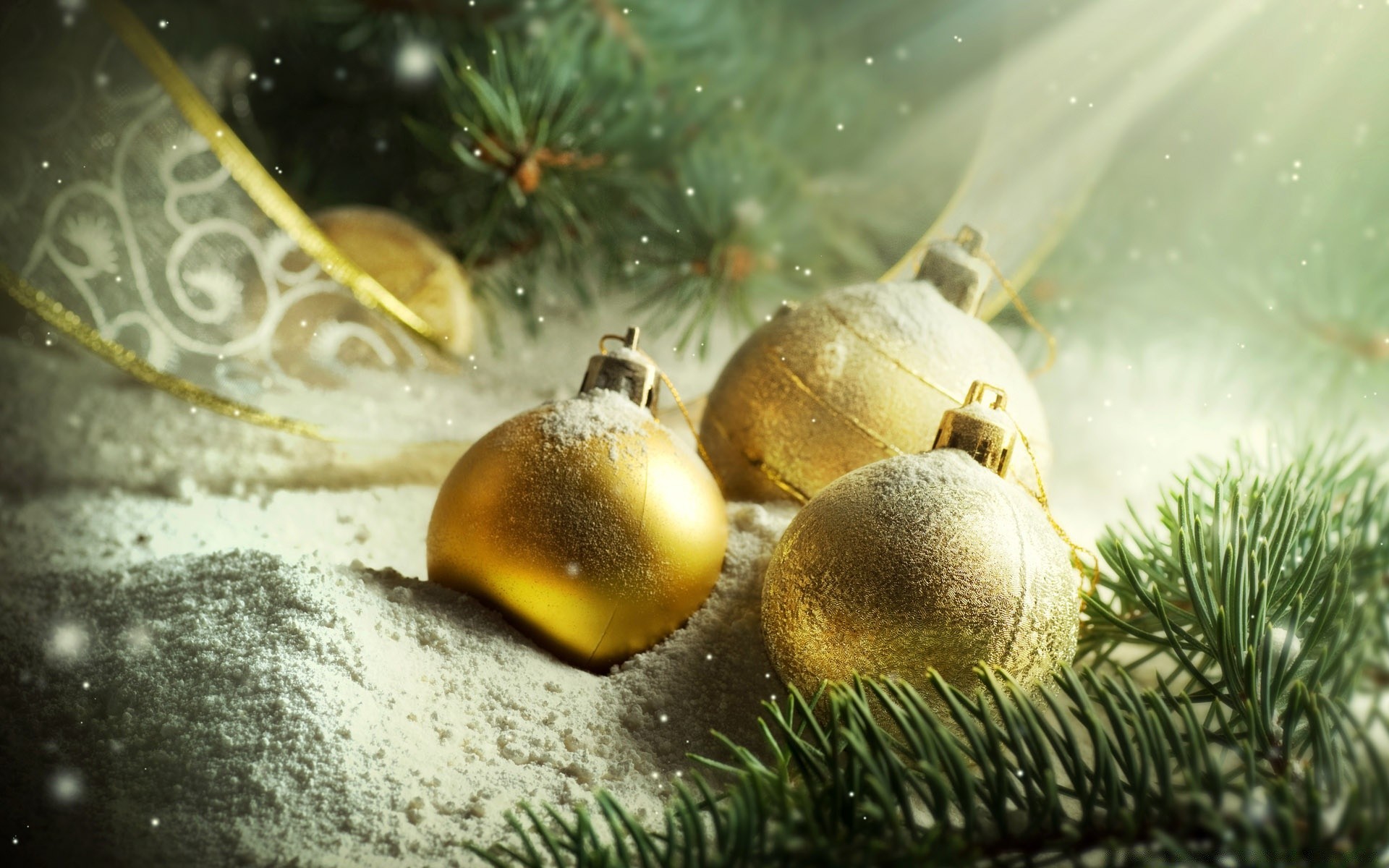 yeni yıl kış noel top dekorasyon parlıyor tatil bilezik altın ağaç cam sezon küre merry masaüstü ışıltı geleneksel çam köknar