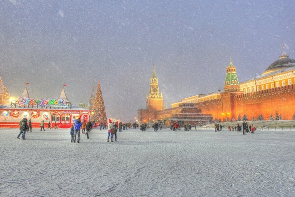 Foto de invierno de la Plaza roja en Moscú