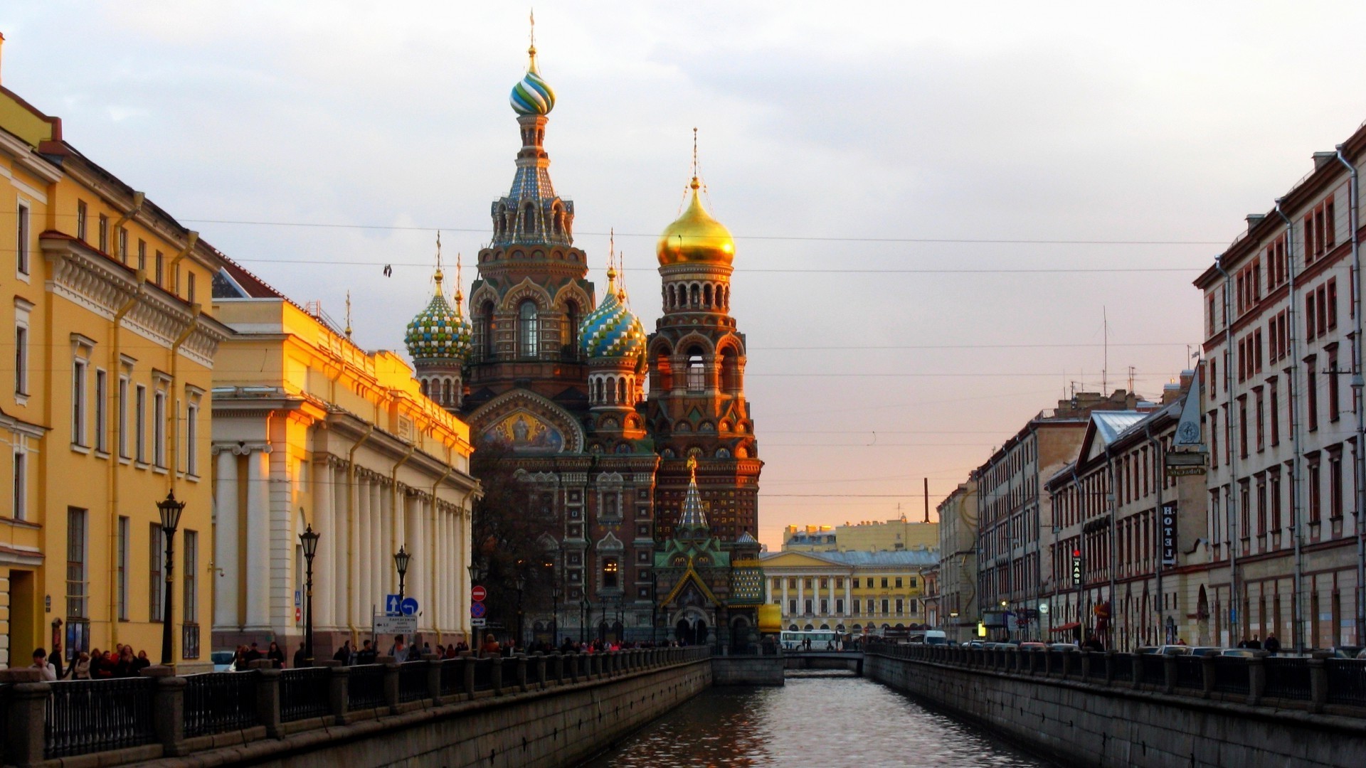 famous places architecture travel city building river tourism old canal sky town bridge church street landmark cathedral urban historic famous outdoors culture