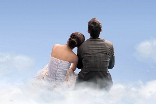 Couples in love outdoor sky