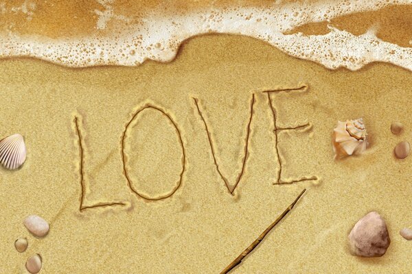 Die Inschrift Love am Meer