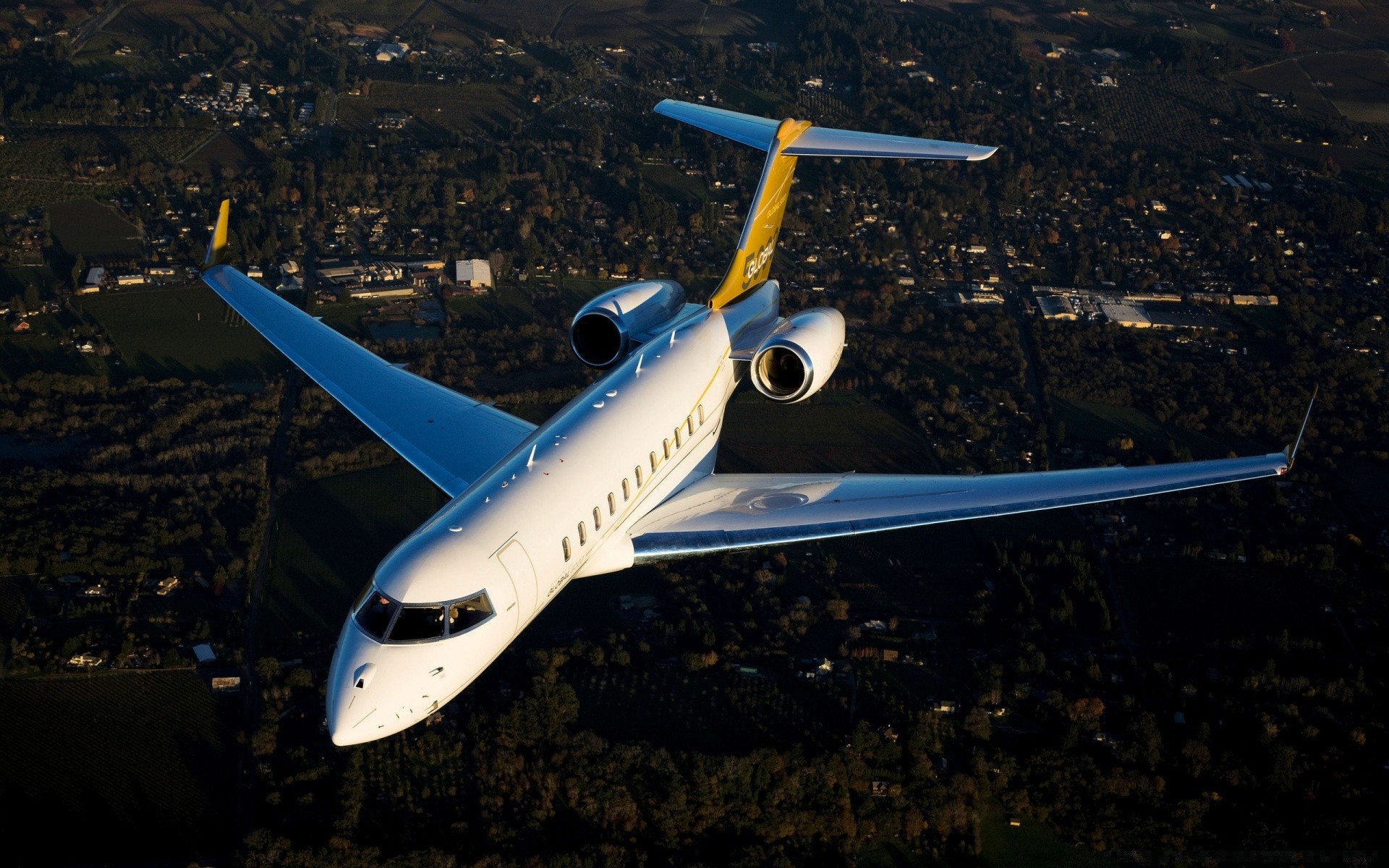 aviazione aereo aereo sistema di trasporto aeroporto auto volo viaggi volare militare aereo di linea aereo airbus aria decollo ala tecnologia partenza air force