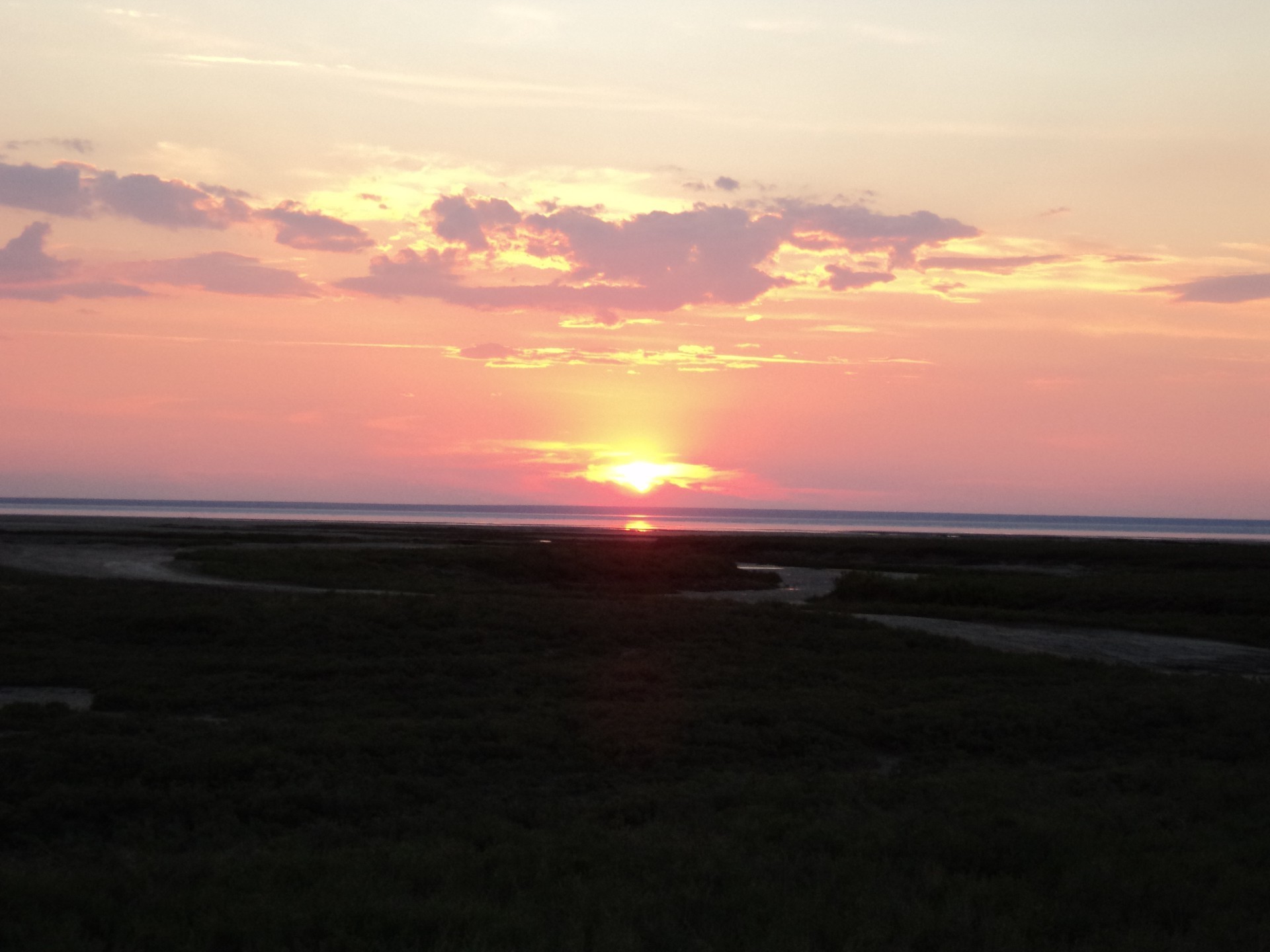 sonnenuntergang und dämmerung sonnenuntergang dämmerung strand landschaft abend wasser sonne dämmerung meer ozean meer himmel landschaft licht reisen