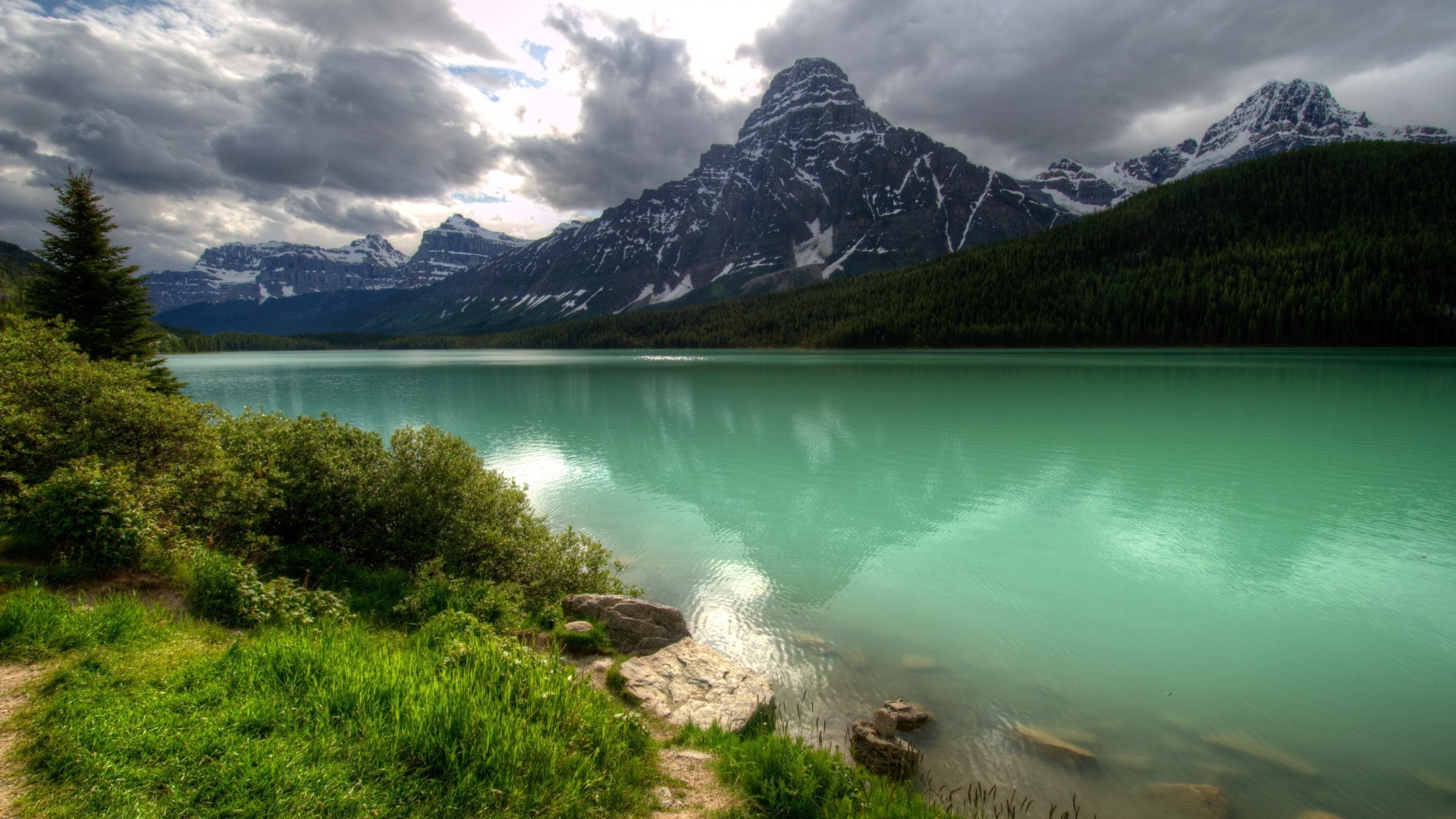 lago agua montaña paisaje viajes naturaleza al aire libre nieve cielo escénico reflexión