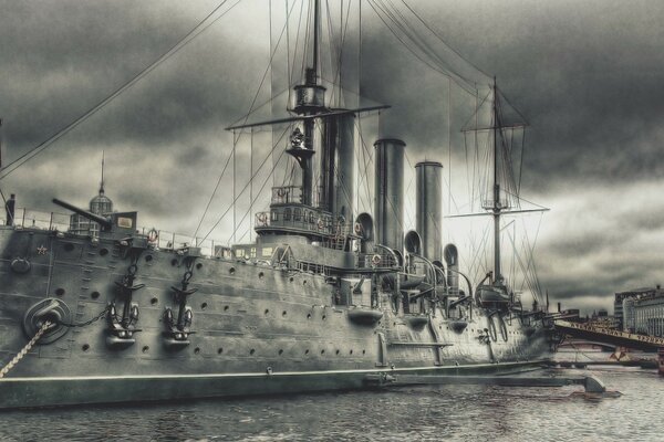 Warship - cruiser Aurora