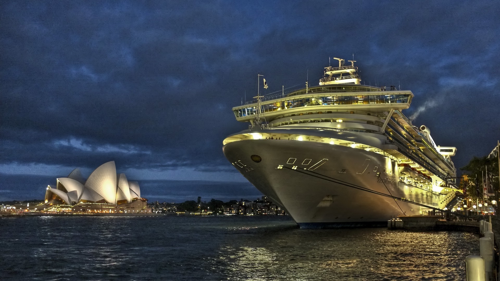 grandes navios e forros água embarcações viagens mar navio carro sistema de transporte céu oceano ao ar livre barco