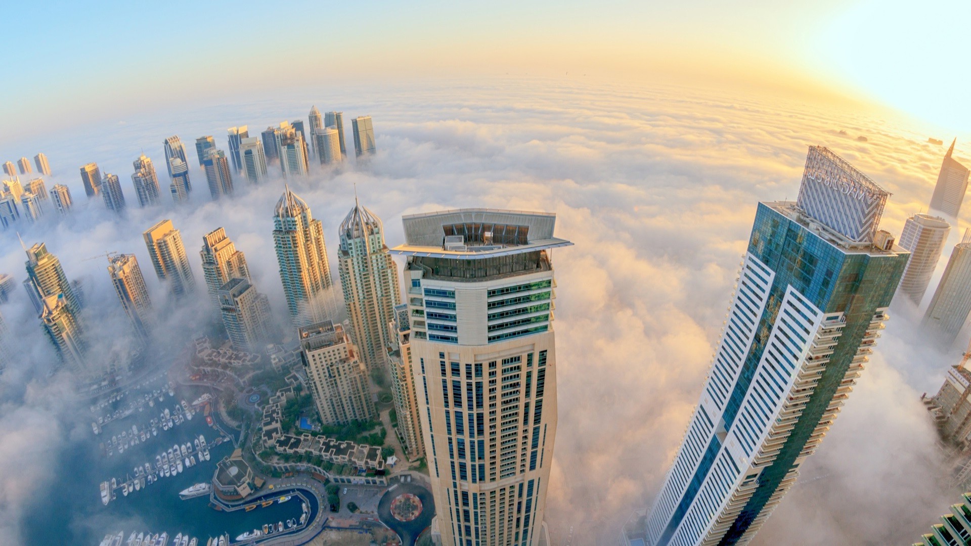 небоскреб архитектура город дом бизнес офис небо путешествия скайлайн город центр города современные на открытом воздухе городской современные башня высокий футуристический финансы