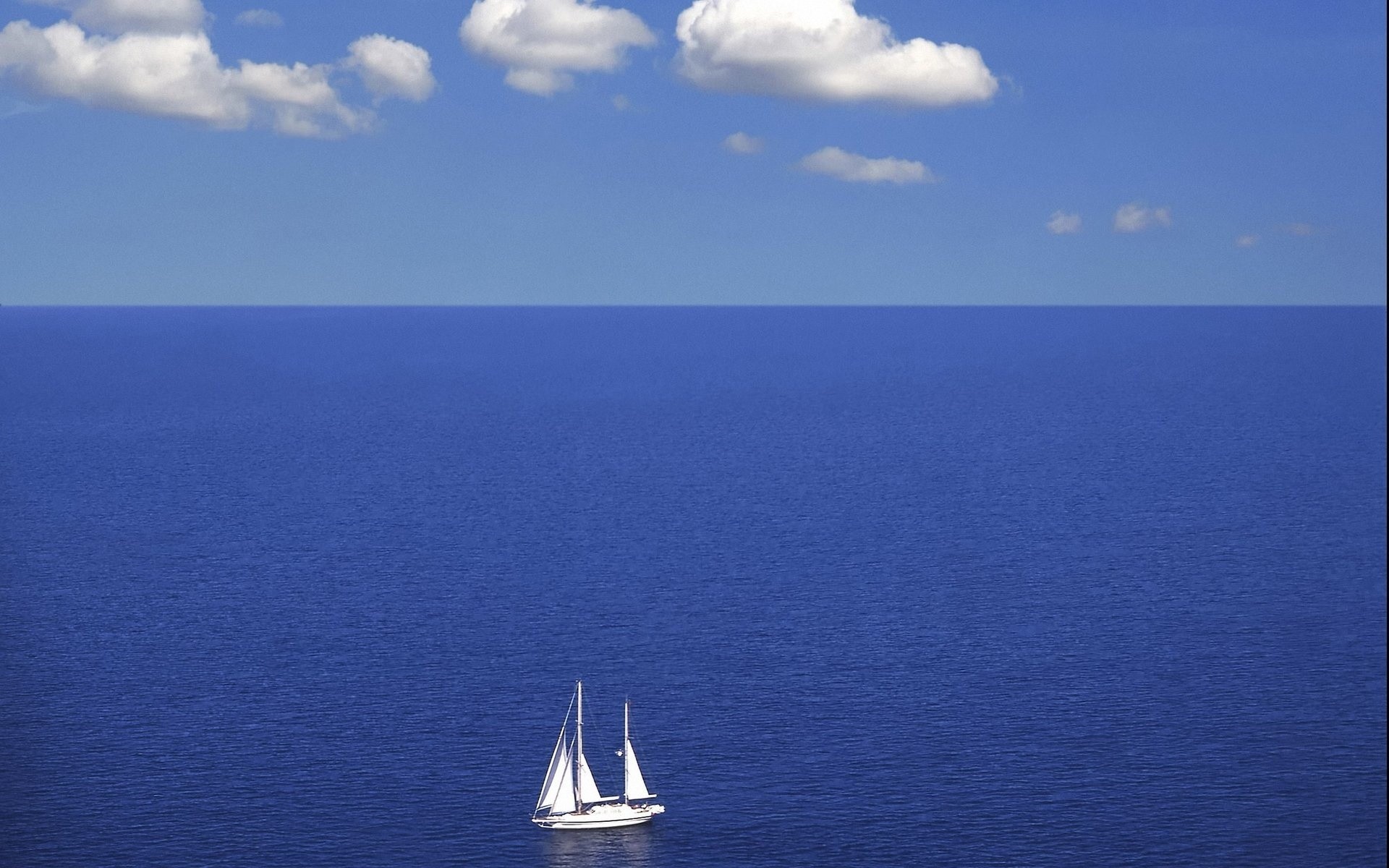 яхты воды море небо путешествия океан дневной свет на открытом воздухе плавсредство моря пейзаж пляж