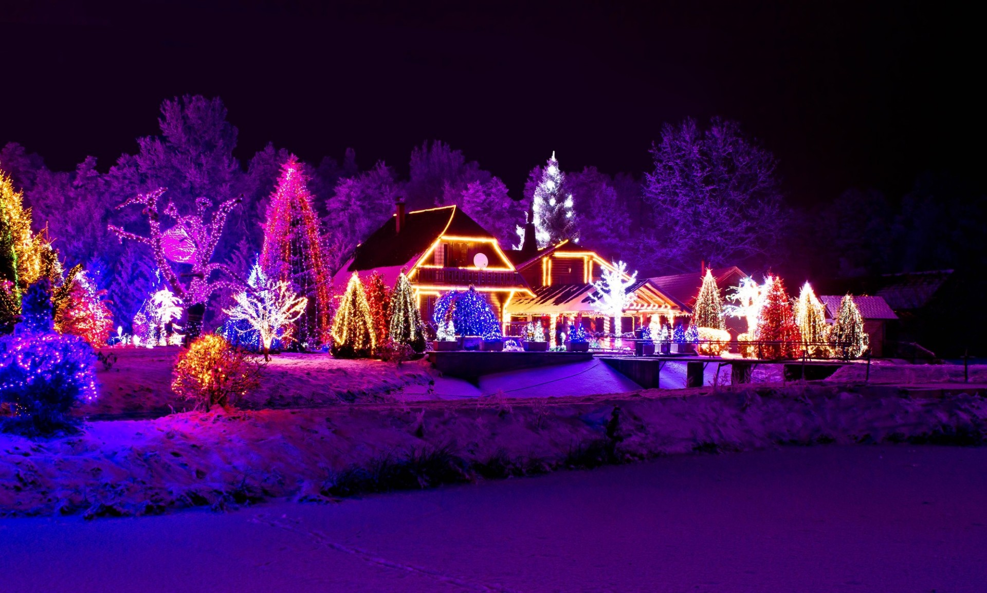 ano novo natal luz noite luz feriado viagem neve anoitecer inverno casa festival