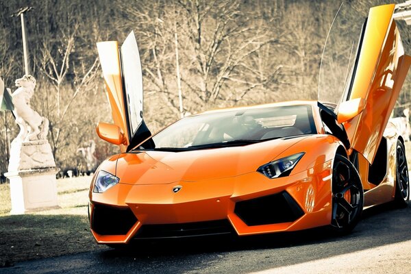 Ferrari colore arancio, Yum