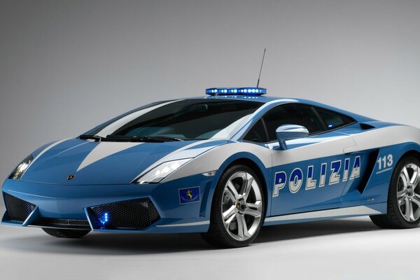 Lamborghini coche de policía