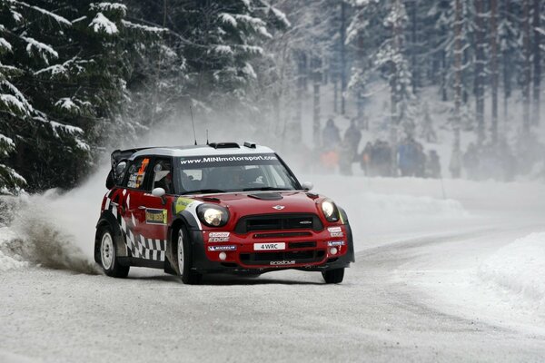 Another technique of racing in the forest