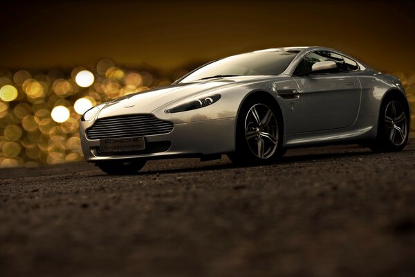 Aston Martin uniquement pour les agents 007