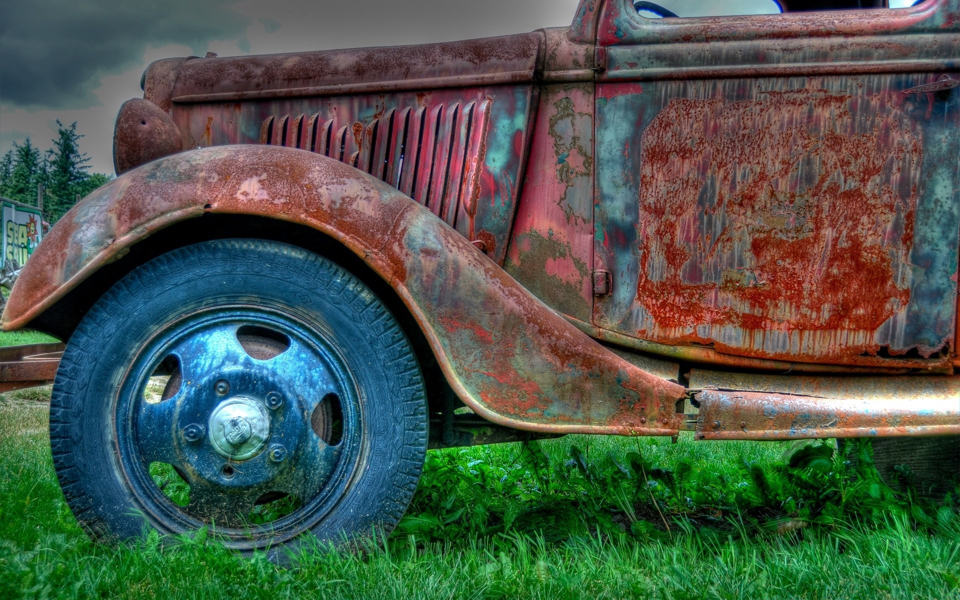 auto d epoca vecchio ruggine vintage arrugginito retro antico abbandonato auto ruote sistema di trasporto auto rotto sporco