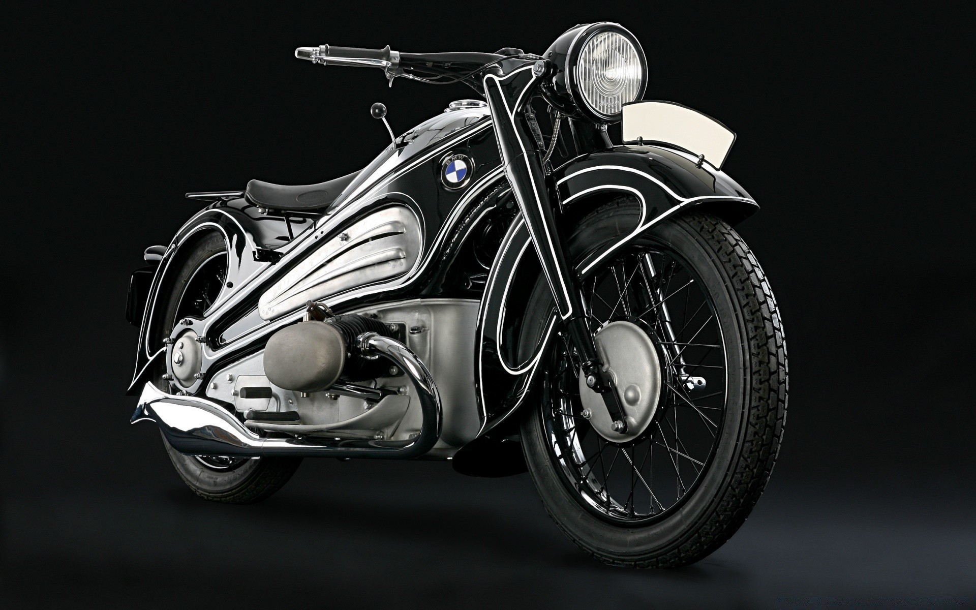 motorcycles bike wheel drive chrome vehicle motorbike transportation system machine fast car race power engine classic