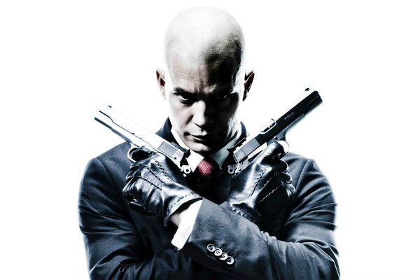 Hitman with two crossed pistols