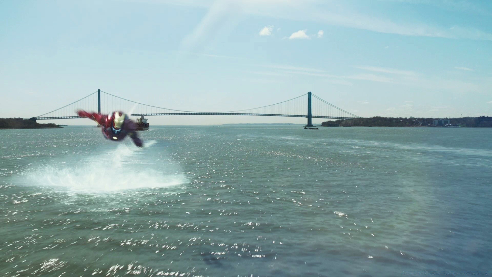 vingadores água esportes aquáticos carro embarcação lazer oceano mar sistema de transporte ação lazer viagens mares praia corrida paisagem esporte luz do dia