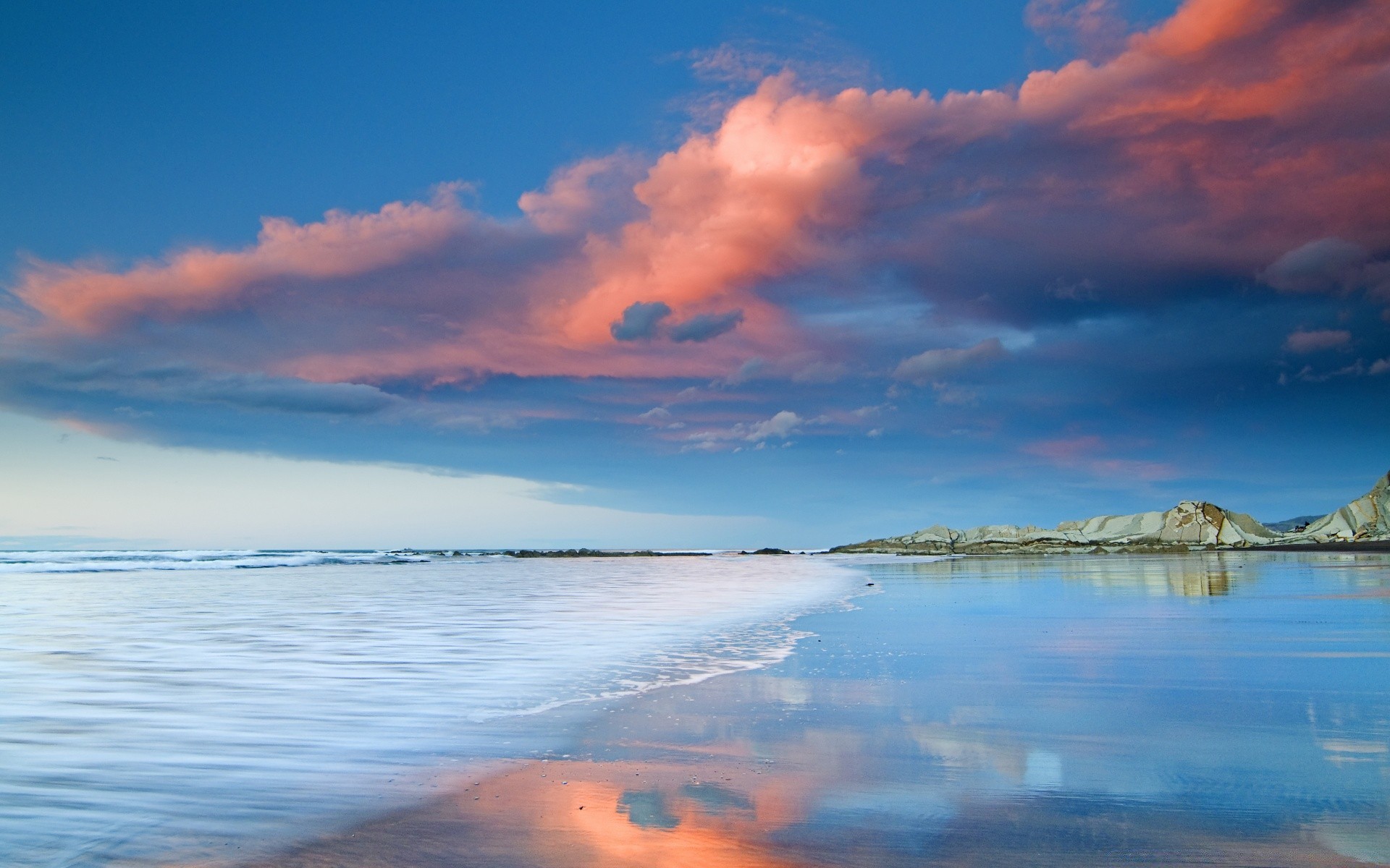 sea and ocean water sky sunset landscape sea travel summer beach dawn nature outdoors seashore ocean scenic fair weather sun dusk reflection seascape