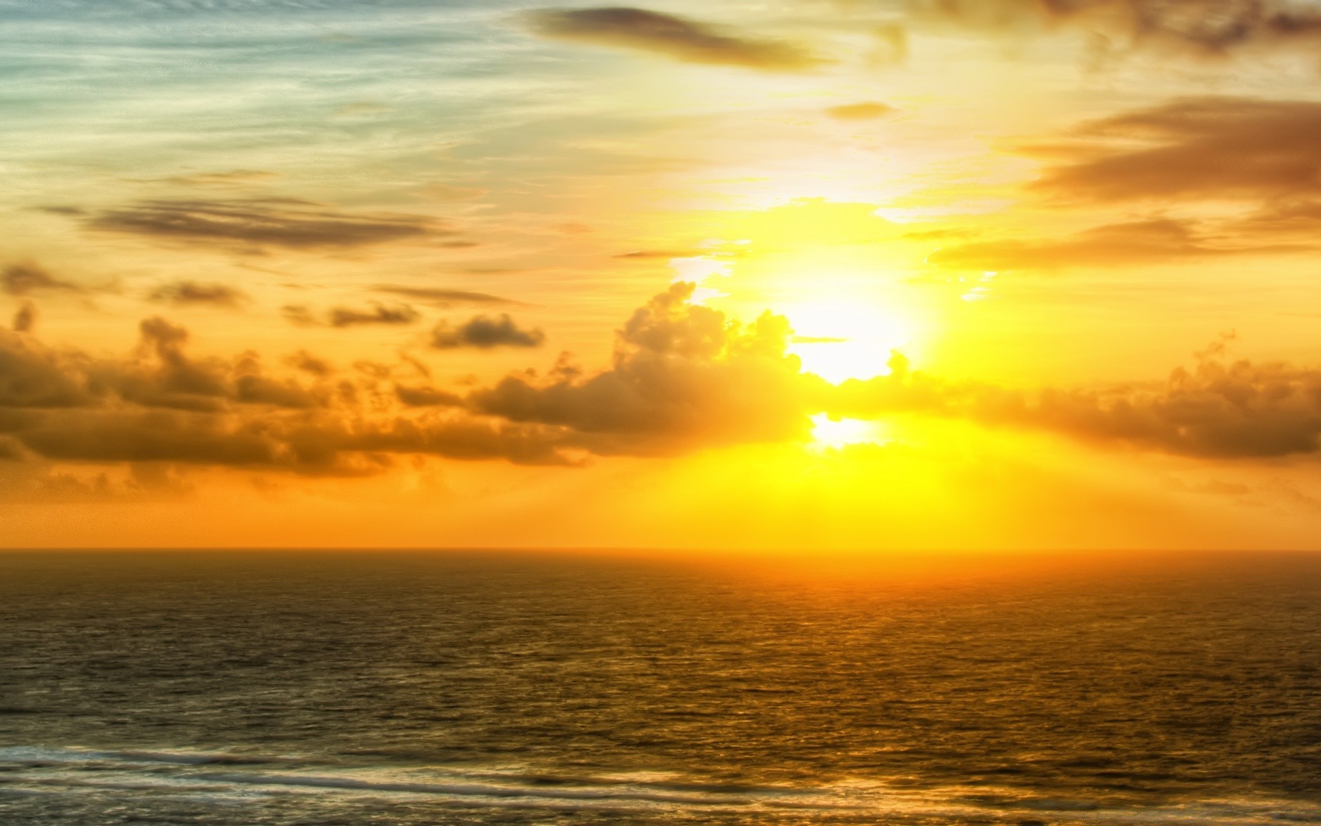 mare e oceano tramonto sole alba acqua cielo sera natura bel tempo crepuscolo paesaggio mare spiaggia estate all aperto oceano luce drammatico