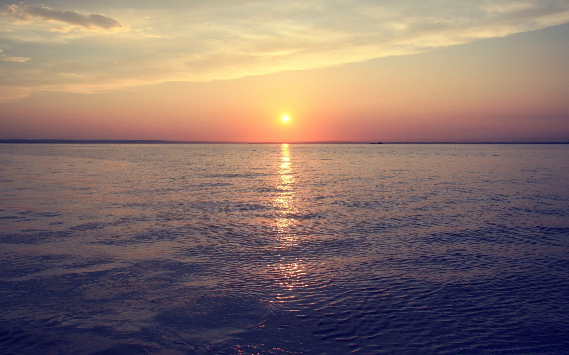 sea and ocean sunset water dawn sun dusk evening sea ocean fair weather beach reflection sky seascape