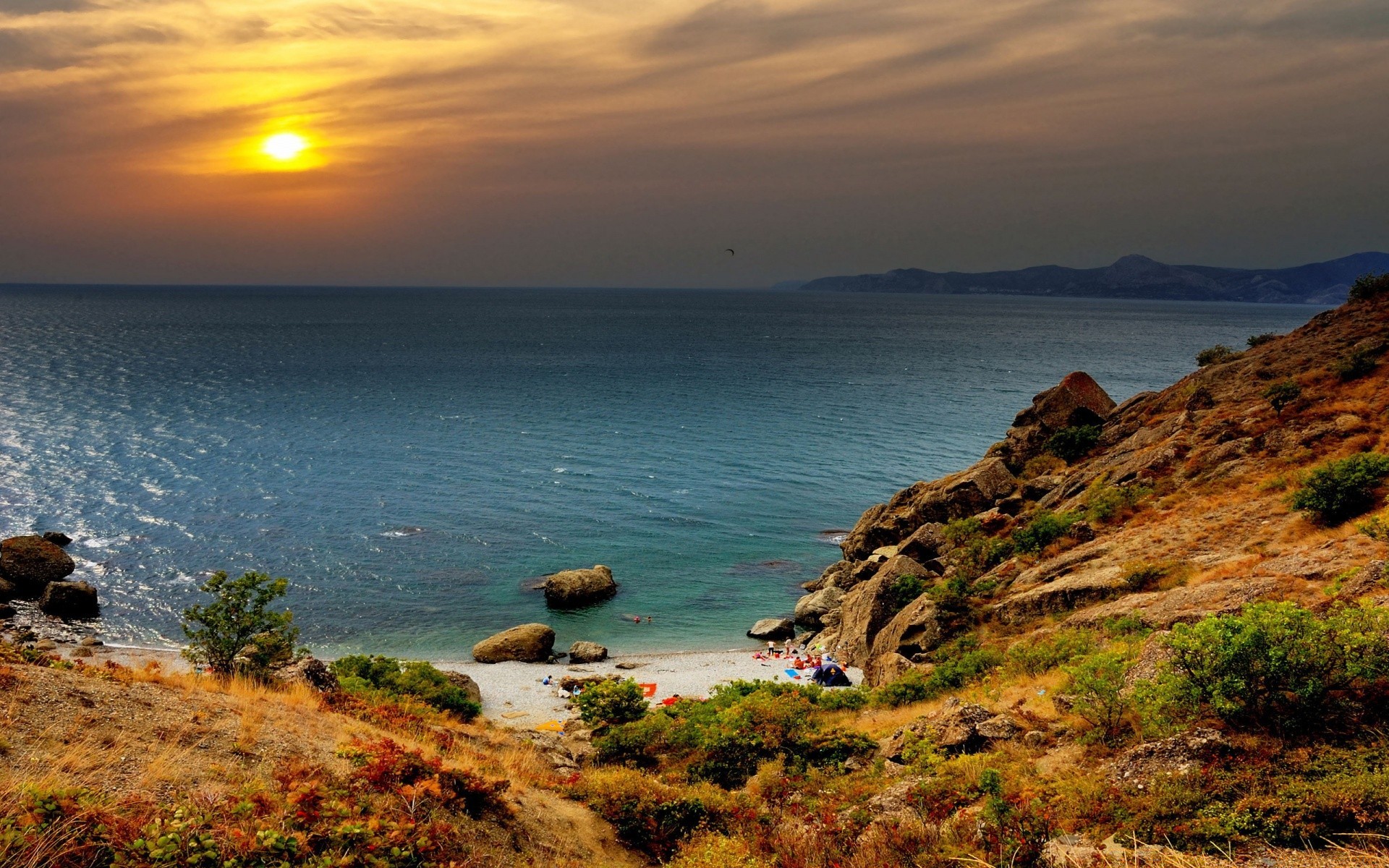 sea and ocean water sunset sea beach travel sun seashore ocean dusk dawn sky evening landscape nature seascape summer fair weather outdoors