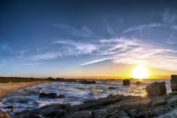 Alba sul mare e sull oceano