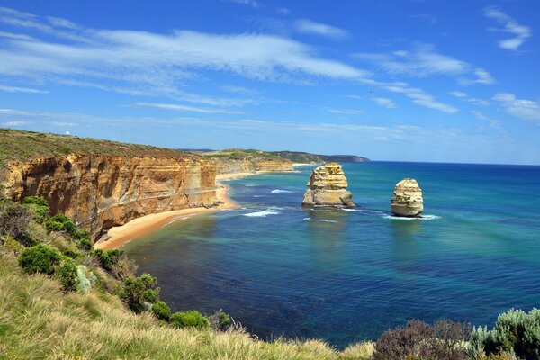 Picture of a landscape with an ocean view