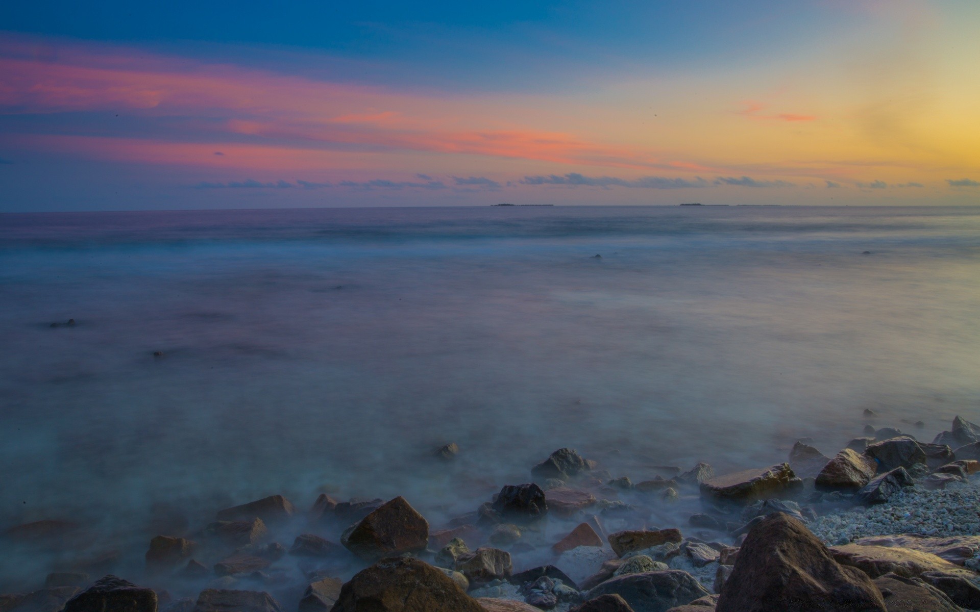 sea and ocean water sunset beach seashore sea dawn ocean dusk travel evening seascape landscape sky sand daylight sun