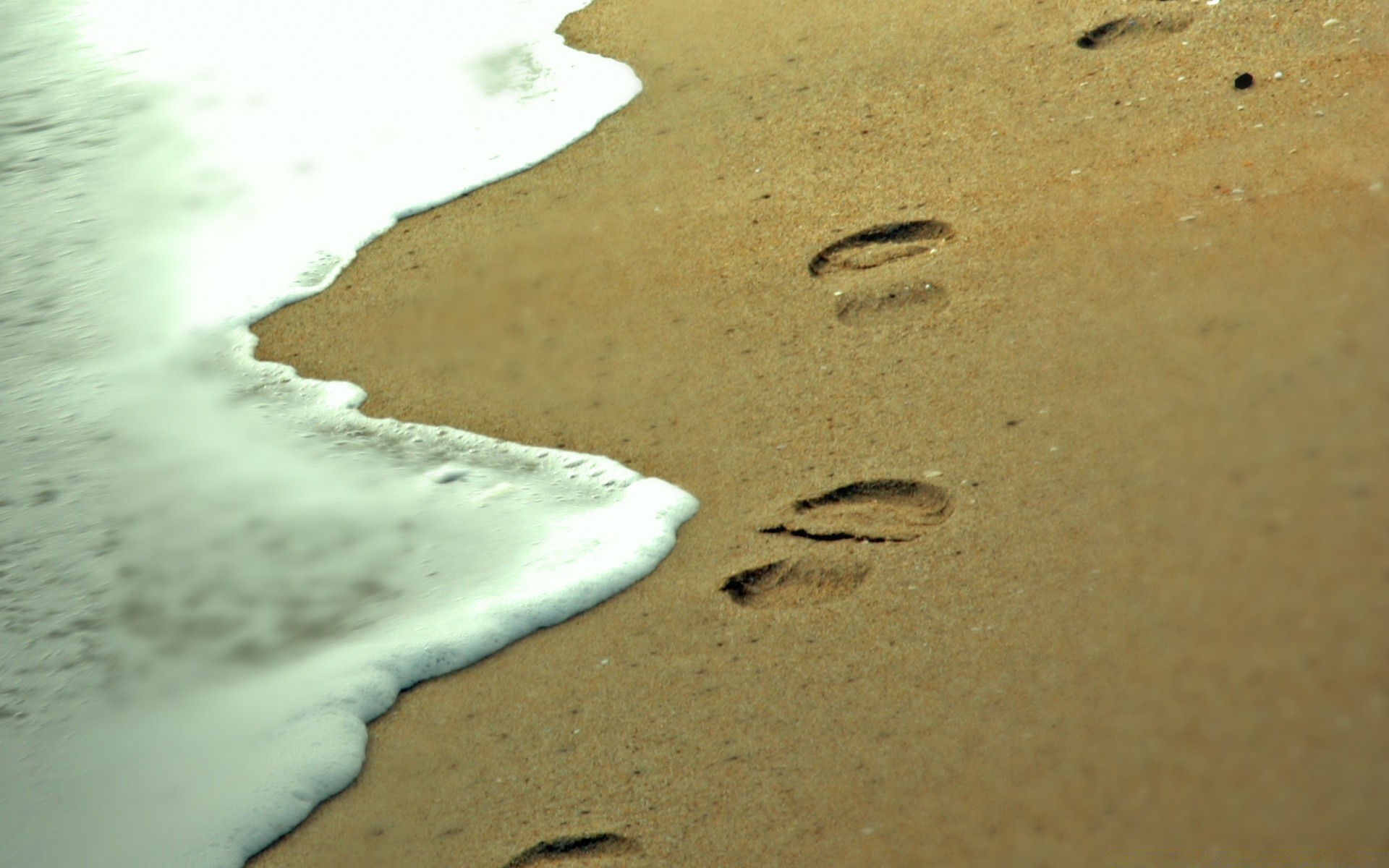 morze i ocean plaża piasek morze woda ślad ocean surf podróże morze brzeg pustynia stopy wakacje wyspa przypływ wybrzeże podnóżek dobra pogoda natura