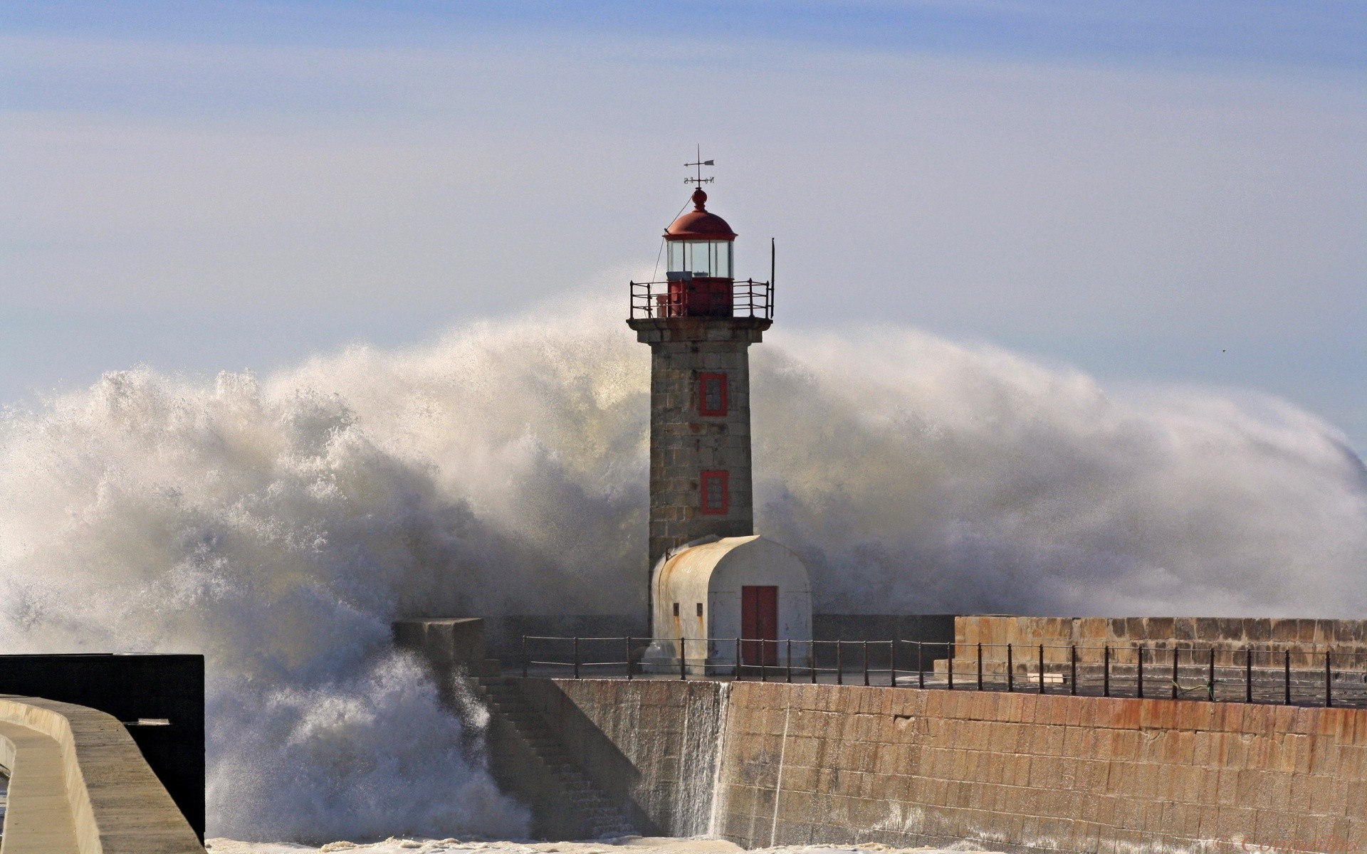 mar y océano faro cielo al aire libre torre agua viajes seguridad arquitectura hogar guía luz