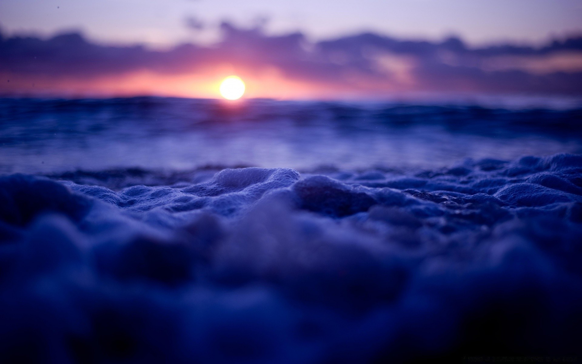 mer et océan coucher de soleil océan mer plage eau paysage soir aube crépuscule soleil ciel paysage mer nature tempête lumière vague réflexion beau temps nuage